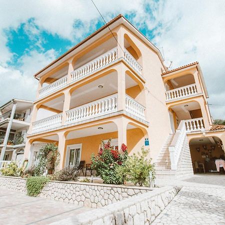 Apartments Vukic Crikvenica Dış mekan fotoğraf